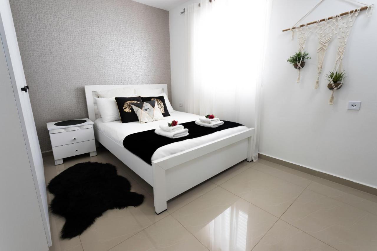 Yalarent Seaview 3Br Apt - Families Only Apartment Eilat Bagian luar foto